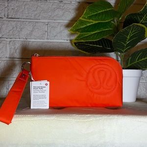 Now and Always Pouch *Puffy from Lululemon